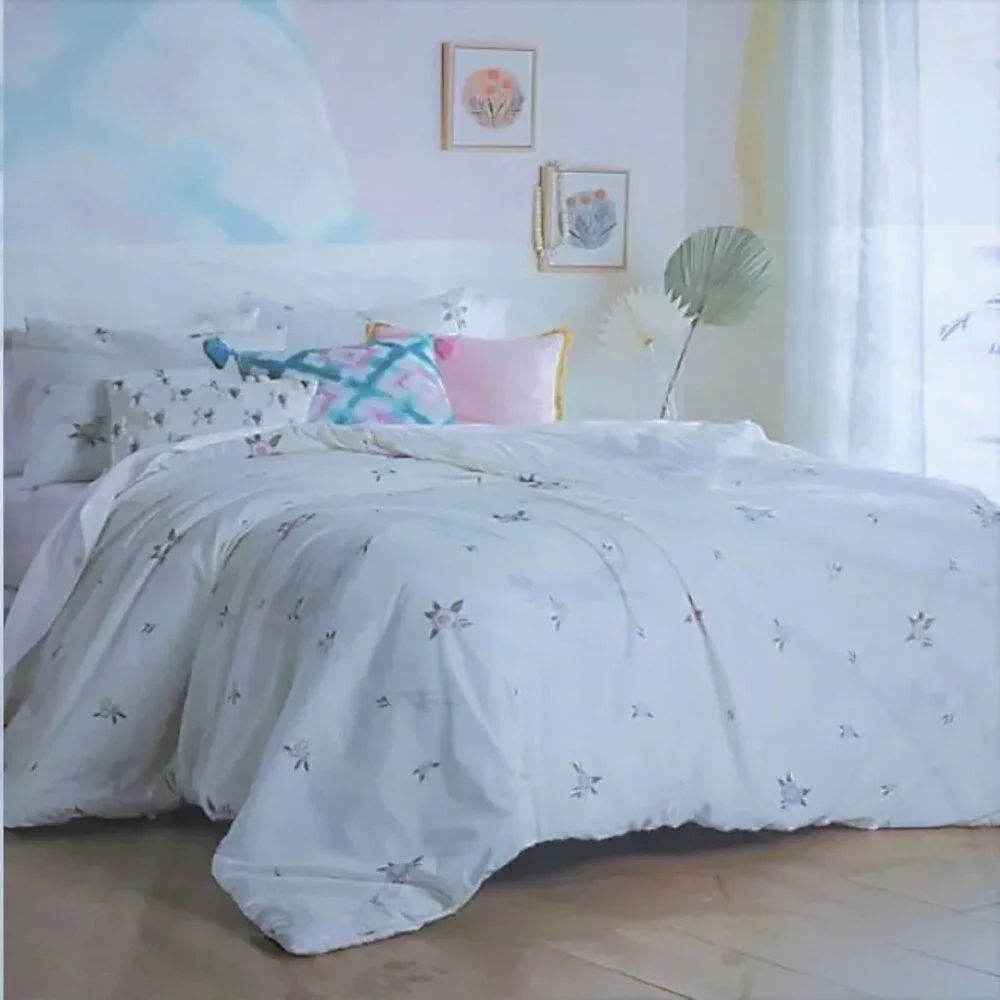 brand new Wild Sage Philomena Twin XL Comforter and 1 Standard Pillow Sham